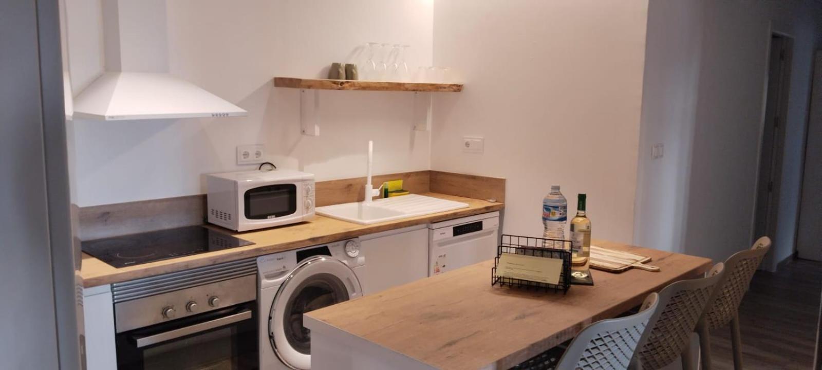 Ferienwohnung Edificio Amarillo En El Barrio Alicante Exterior foto